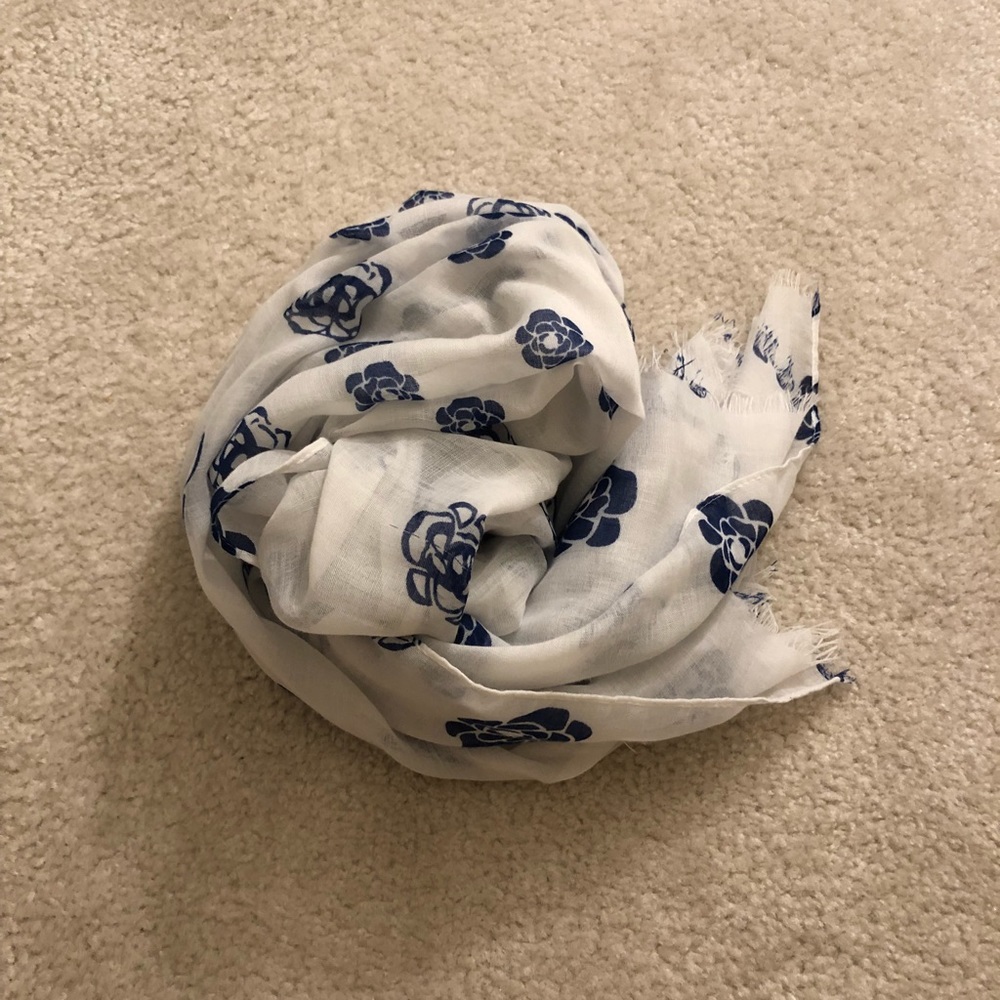 Scarf